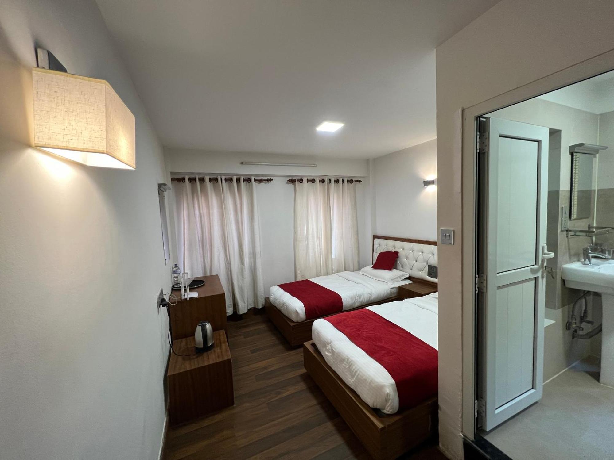 Apartament Sichu Chhen Lalitpur Zewnętrze zdjęcie